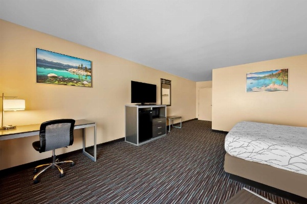 Best Western Topaz Lake Inn image 22